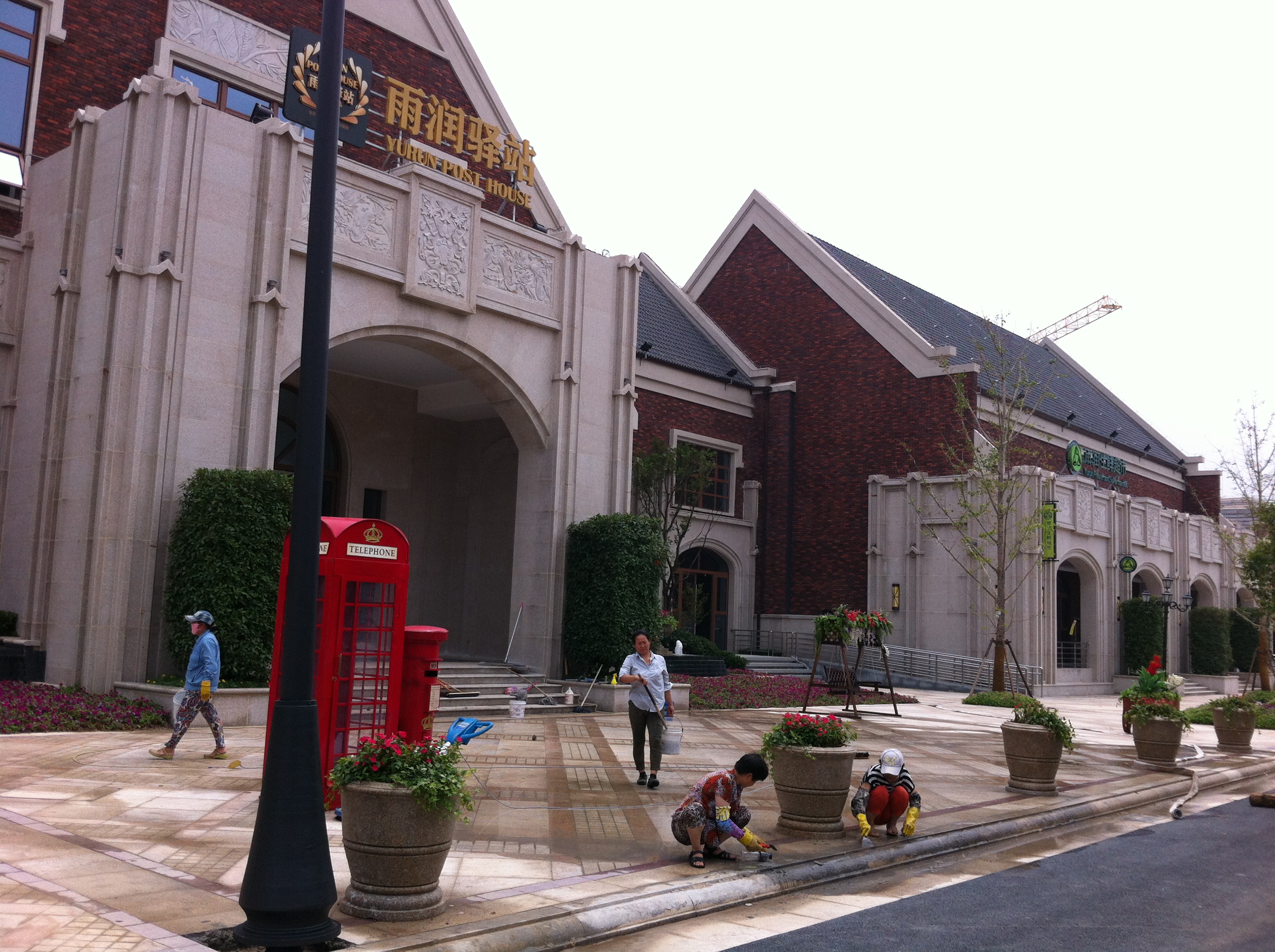 ���ı���